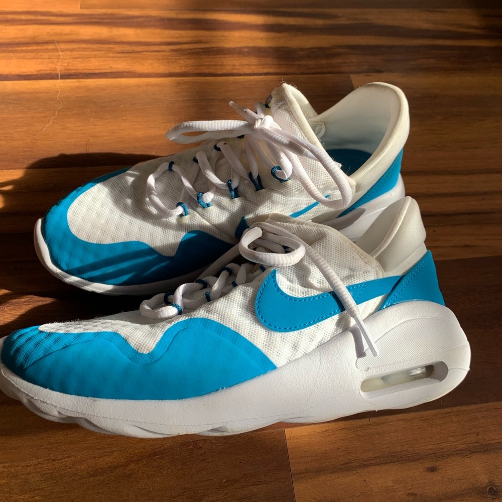 Nike® Air Max Sasha. size 6
